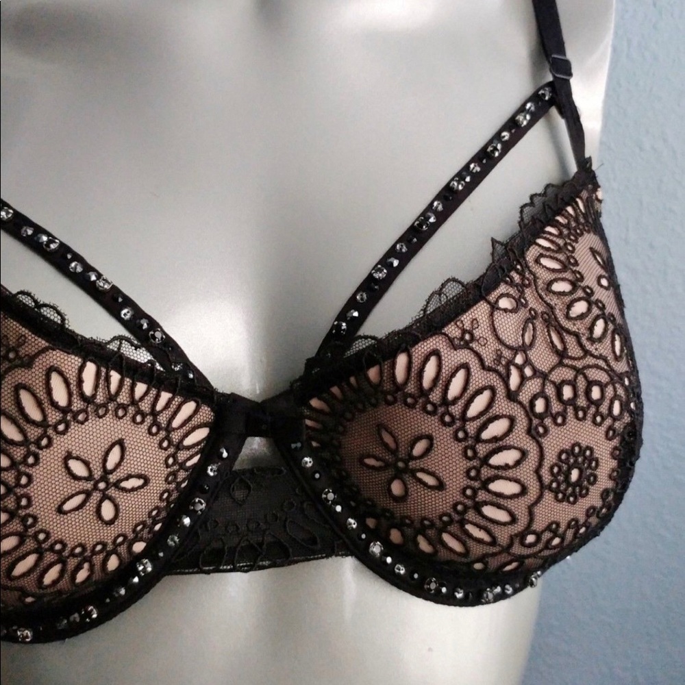 Victoria’s Secret Designer Collection bra